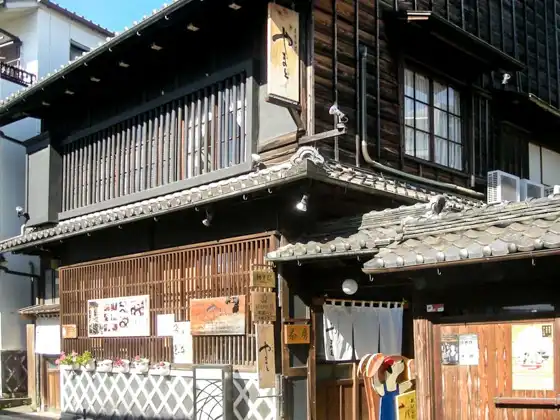 ダーシェンカ外観