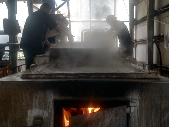 二見　岩戸館の塩工房